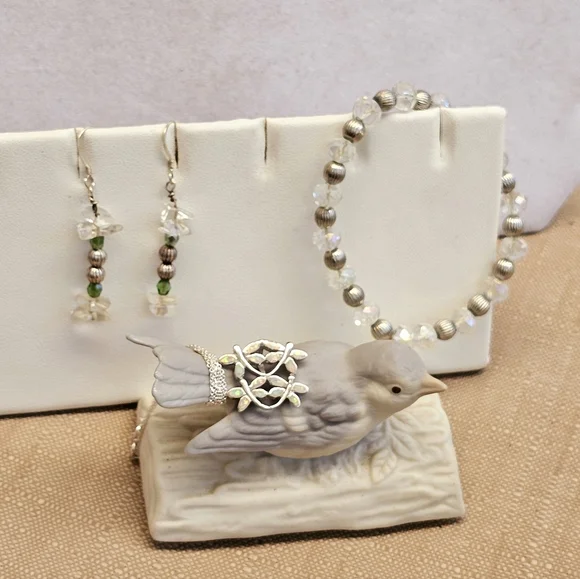 SET! ALL 925 Dragonfly Necklace with 925 Bead Bracelet and 925 Earrings SET! - Picture 5 of 16